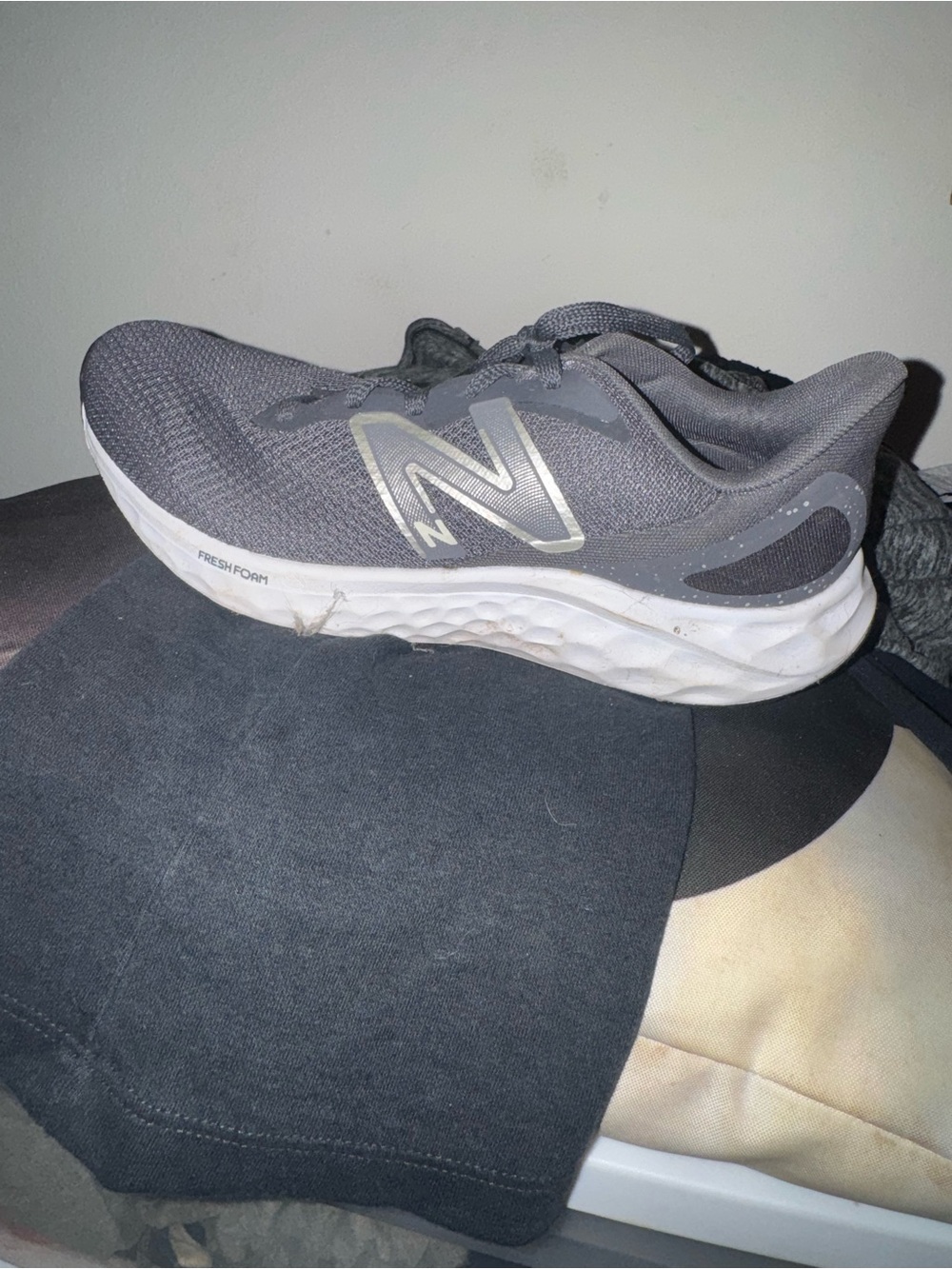 New Balance Men’s Gray Athletic Running Shoes